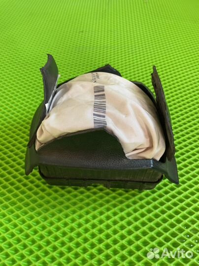 Рейндж ровер спорт 1 подушка в руль не подписана