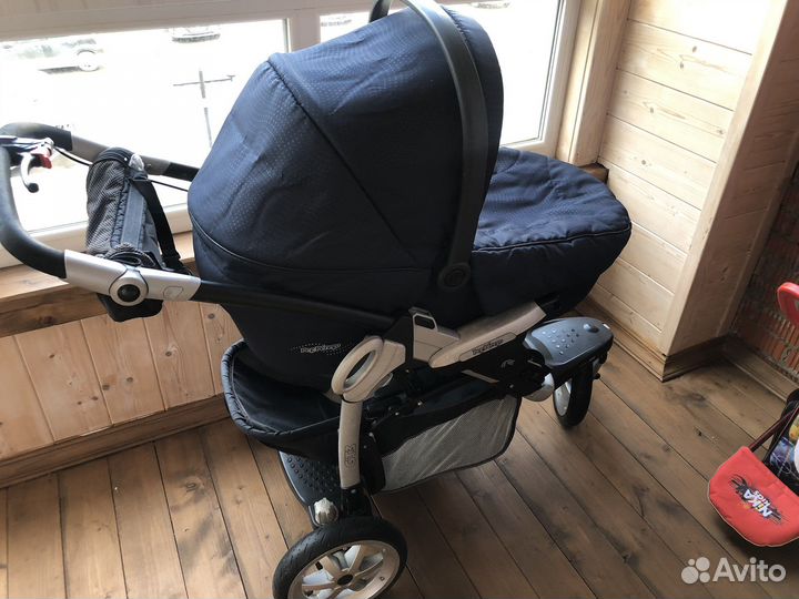 Коляска peg perego 3 в 1