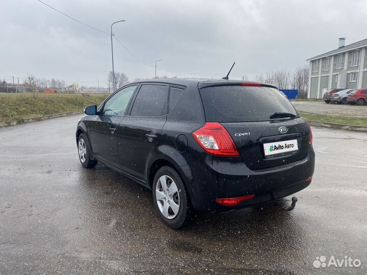 Kia Ceed 1.6 AT, 2011, 168 000 км