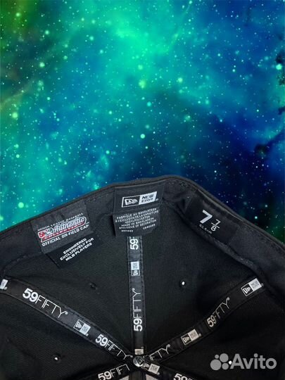 Бейсболка new era принт енот ракета 7 7/8 62,5