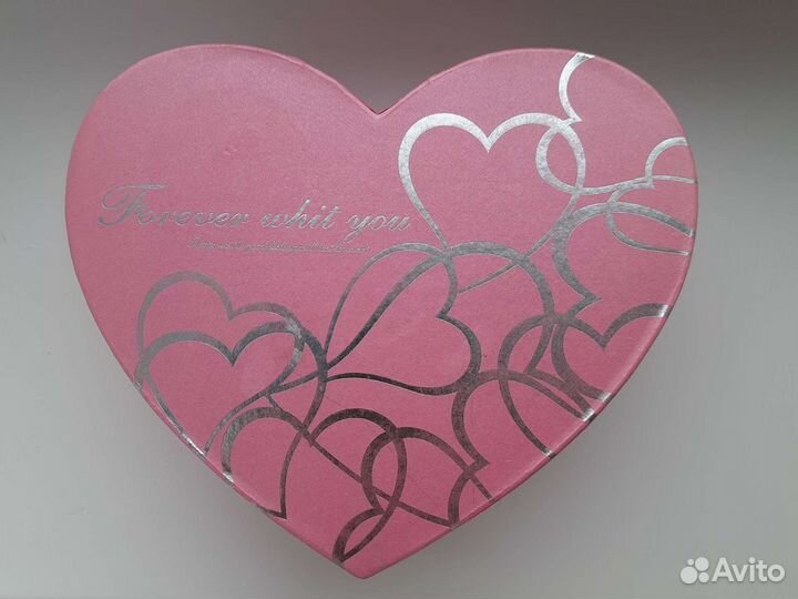 Коробки подарочные разные