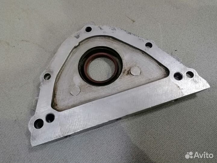 Крышка коленвала передняя 1.8 SF VW Golf II 1985г