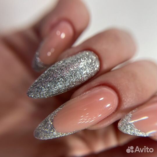 Наращивание ногтей