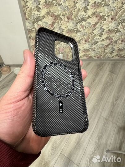 Чехол на iPhone 13 pro