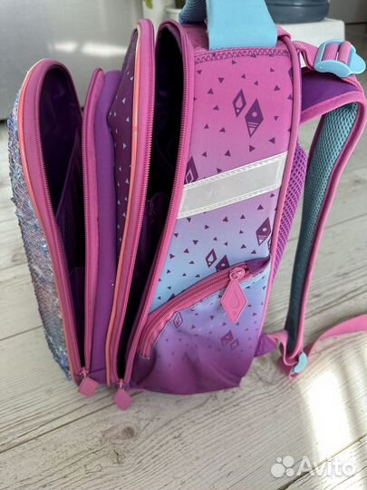 Школьный рюкзак