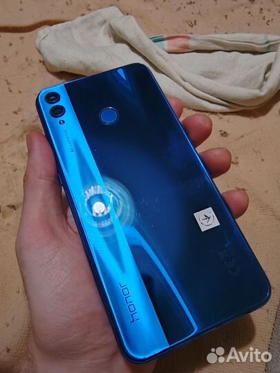 Телефон honor 8x
