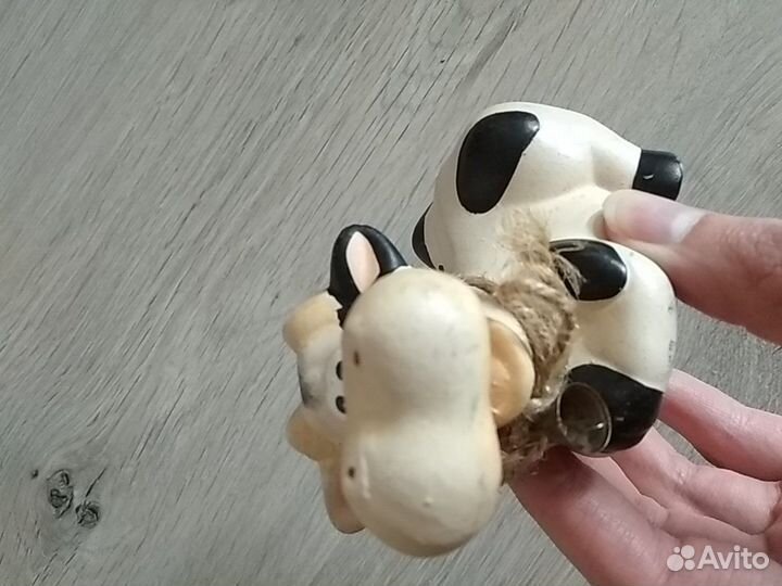 Сувенир Корова лежачая
