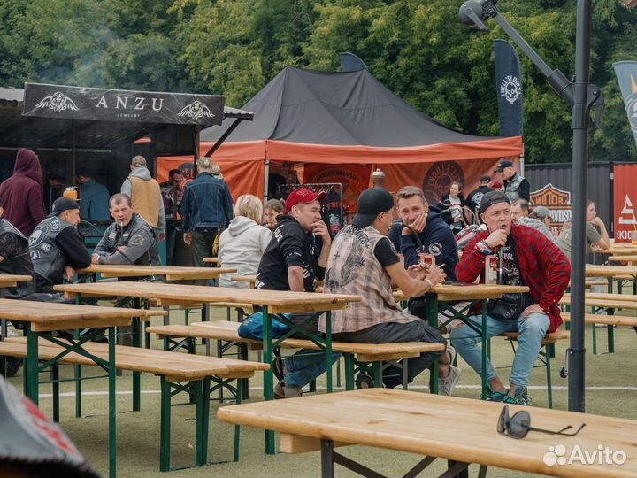 Аренда столов и стульев