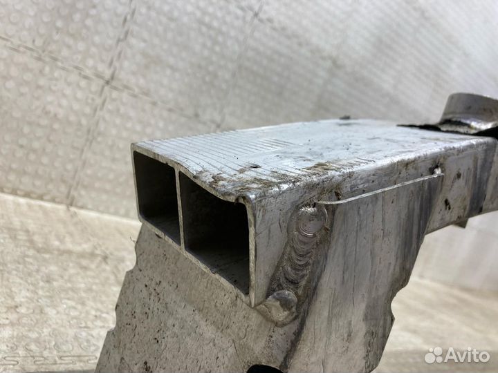 Усилитель бампера передний Omoda C5 2021