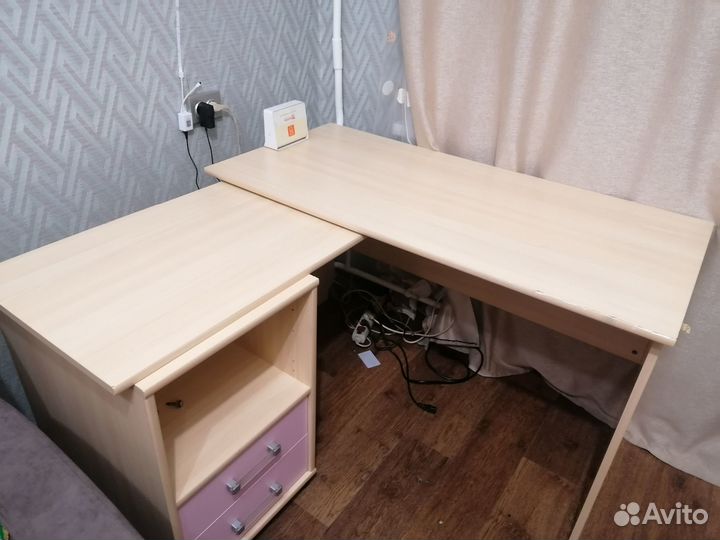 Угловой письменный стол бу