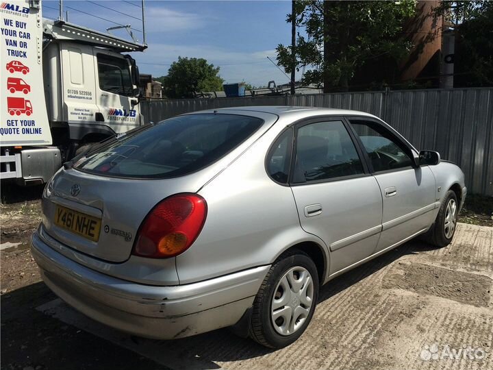 Разбор на запчасти Toyota Corolla E11