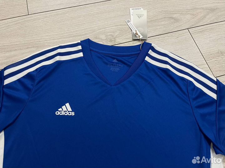 Женская спортивная футблка Adidas L