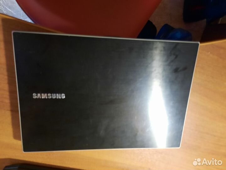 Ноутбук samsung