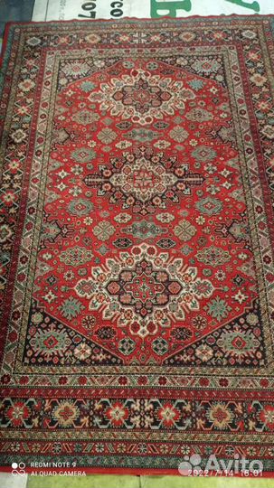 Ковер шерстяной