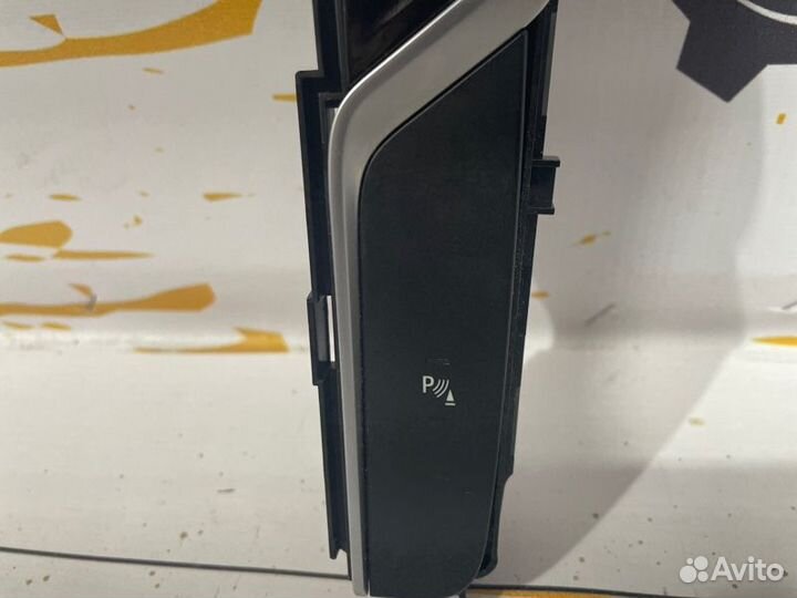 Блок кнопок управления подвеской. Bmw 530D G30