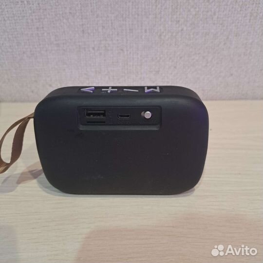 Блютуз колонка