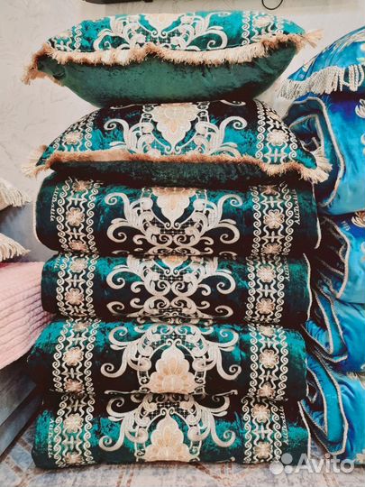 Узбекской курпача с подушкой