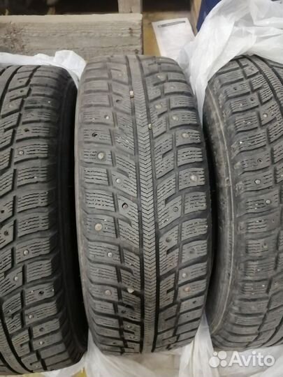 Kumho I'Zen KW22 185/65 R15