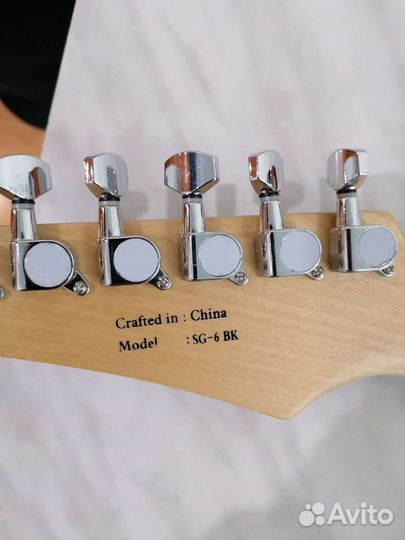 Электро гитара