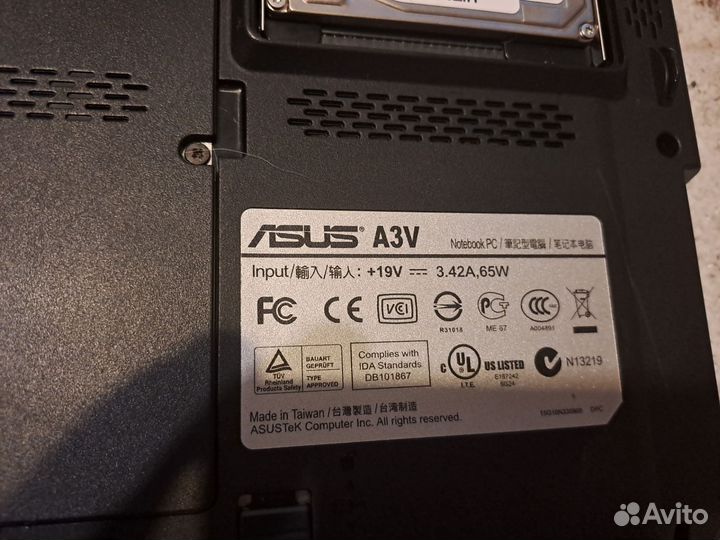 Ноутбук asus