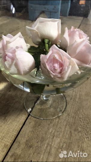 Ваза для цветов в виде рюмки