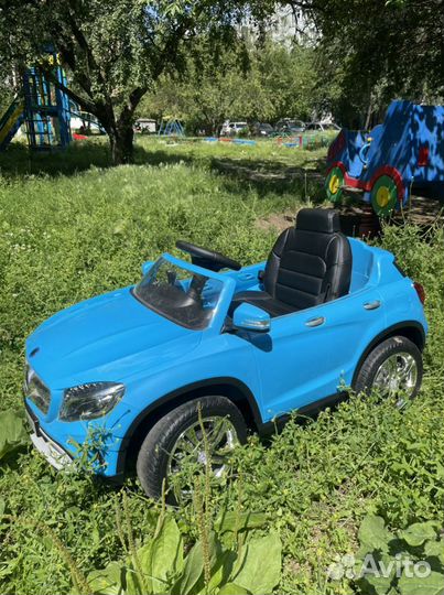 Электромобиль