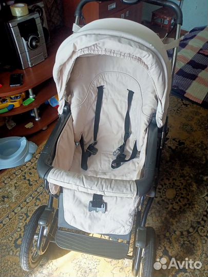 Универсальная коляска roan Marita (2 в 1)