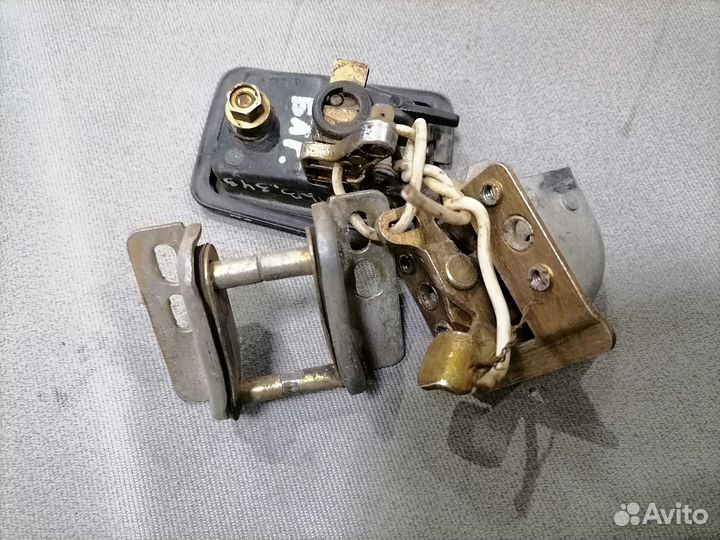 Замок багажника Volvo 343 1984-1991