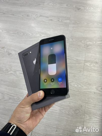 iPhone 8 Plus, 128 ГБ