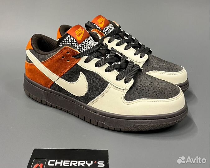 Кроссовки Nike dunk low