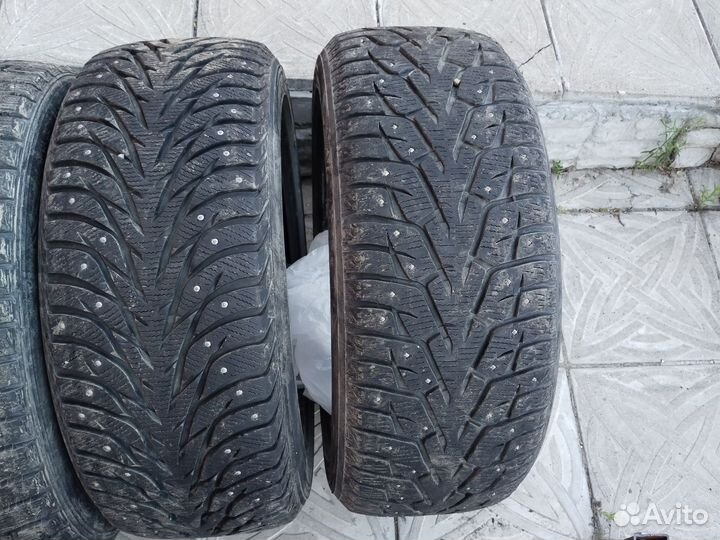 Dunlop SP Winter Ice 02 245/45 R19 и 275/40 R19