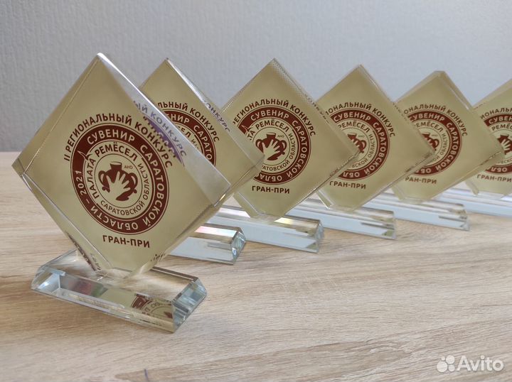 Полиграфия, сувениры, каталоги, листовки