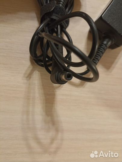 Блок питания для ноутбука