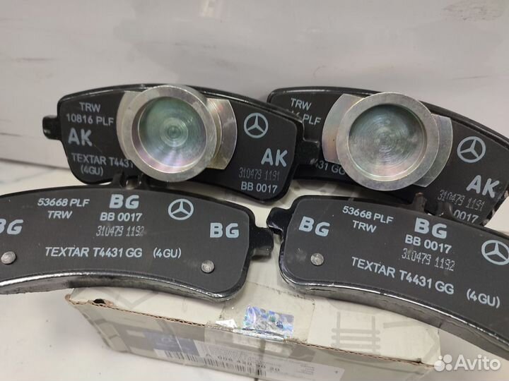 Задние тормозные колодки Mercedes W222 63 AMG