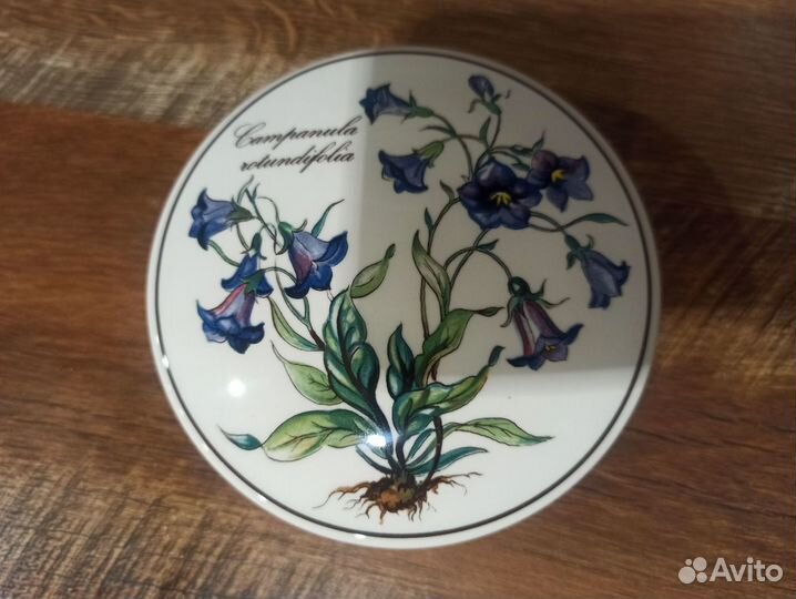 Фарфор бонбоньерка Германия Villeroy boch ботаника