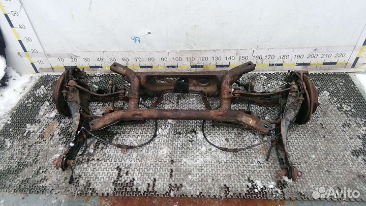 Балка задняя Caliber