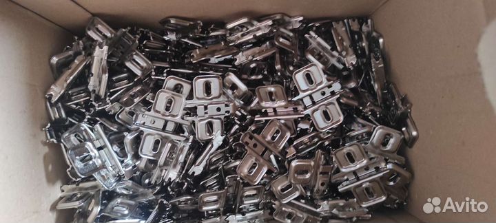 Мебельная фурнитура блюм