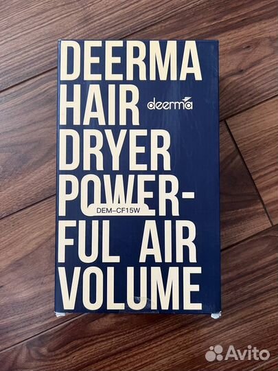 Фен Deerma