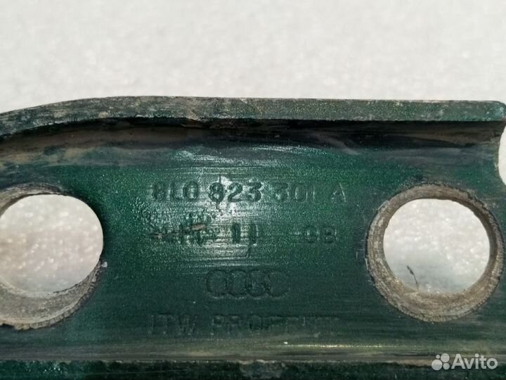 Петля капота audi A3 8L Левая