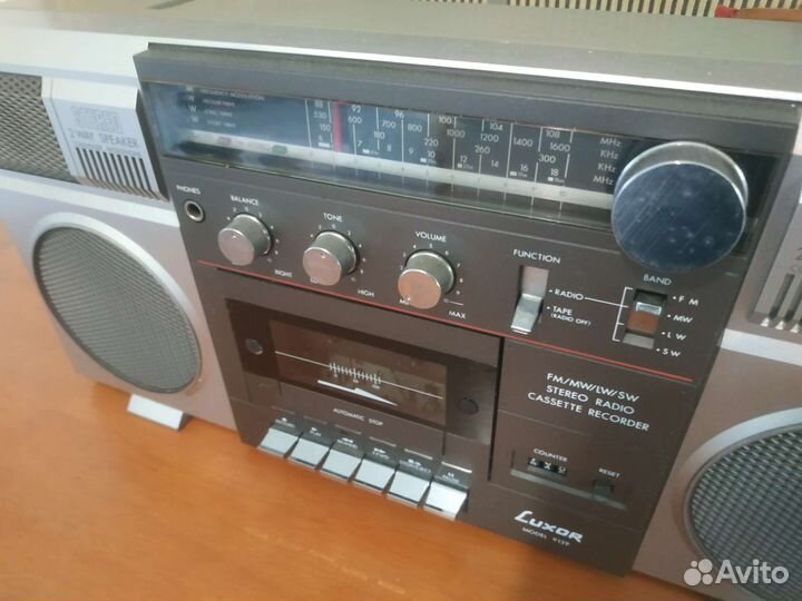 Магнитола luxor 9139