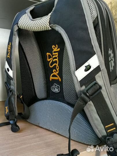 Продается ранец школьный