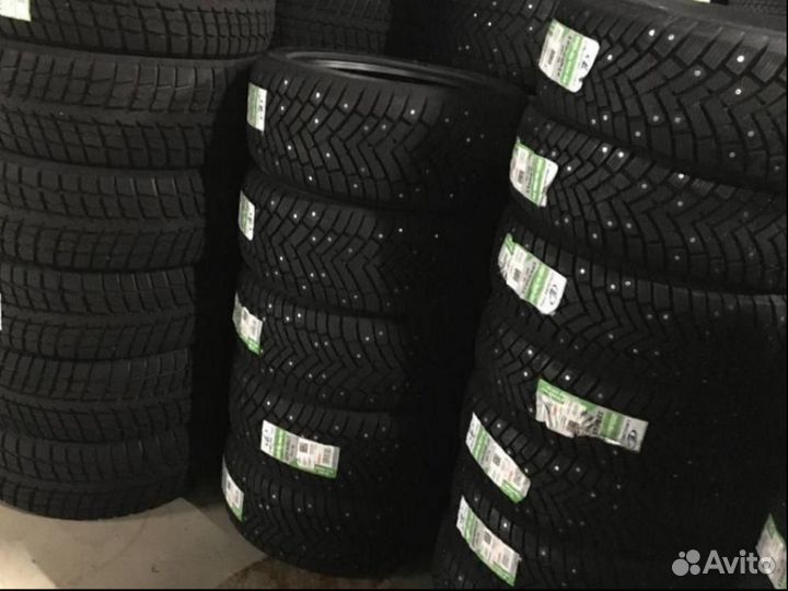 LingLong Green-Max Winter Grip 225/45 R17 94T