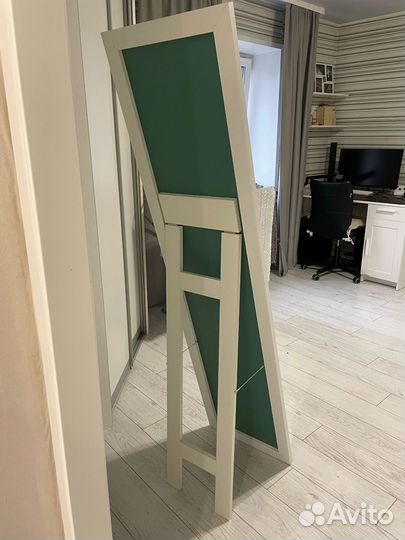 Зеркало напольное