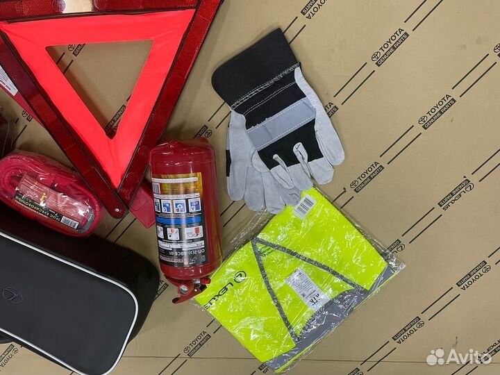 Доставка сдэк бесплатно Набор автомобилиста lexus