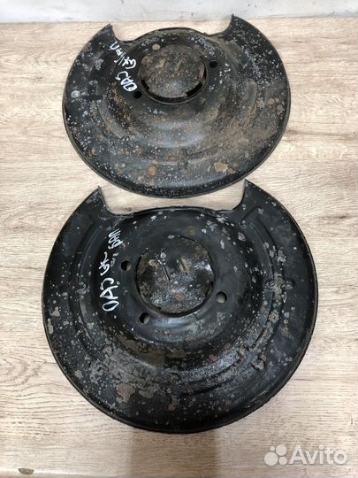 Пыльник заднего тормозного диска Astra j Gtc