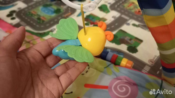 Развивающий коврик и пакет с игрушками