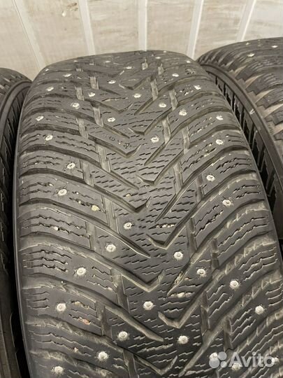 Nokian Tyres Hakkapeliitta 8 235/55 R17