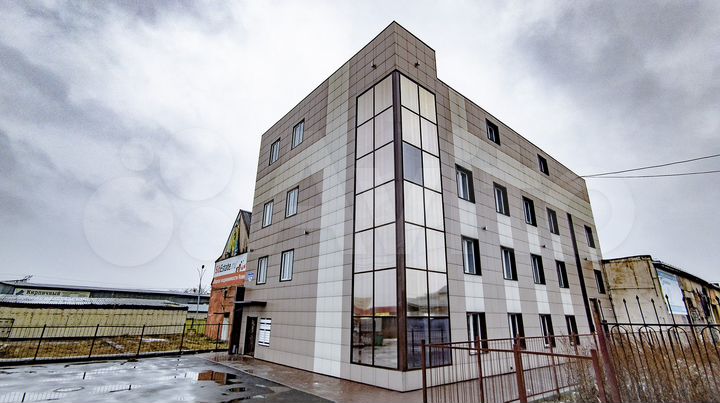 Свободного назначения, 141 м²