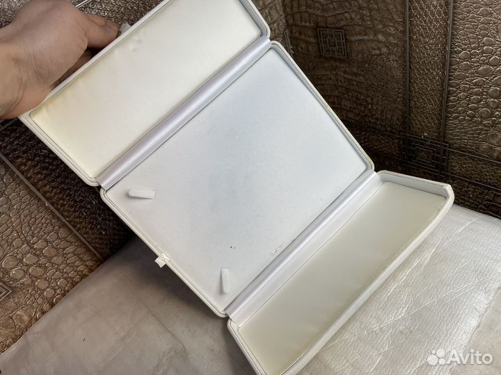 Чехол футляр