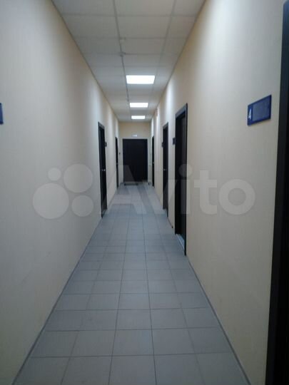 Офис, 21.4 м² и 42 Квм, на первом этаже